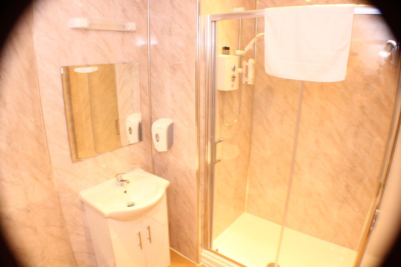 Isleep At The Drake Apartment Goole Ngoại thất bức ảnh