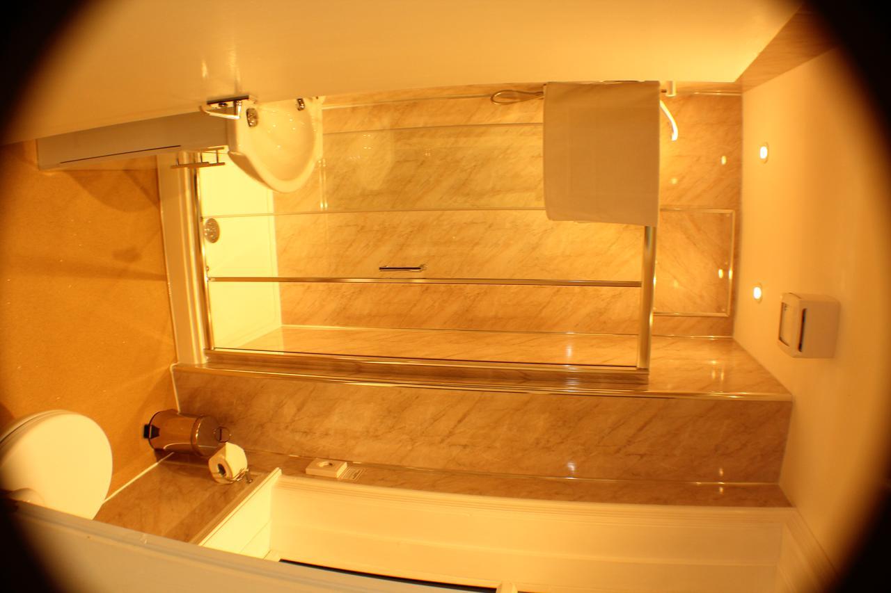 Isleep At The Drake Apartment Goole Ngoại thất bức ảnh